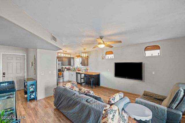 8036 S Tate Loop, Tucson, AZ 85756