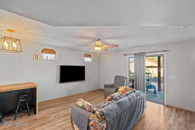 8036 S Tate Loop, Tucson, AZ 85756