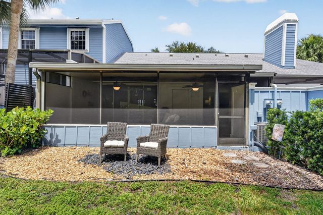 706 Ocean Dunes Circle, Jupiter, FL 33477