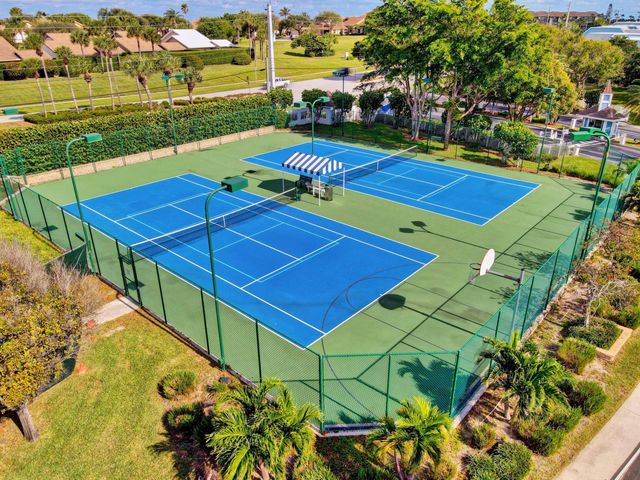 706 Ocean Dunes Circle, Jupiter, FL 33477