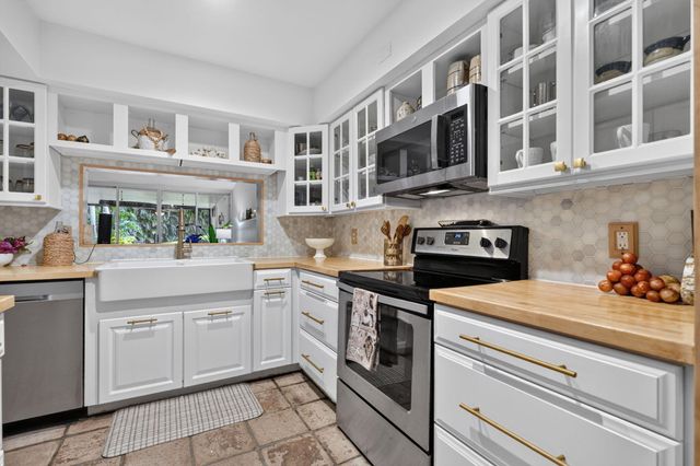 706 Ocean Dunes Circle, Jupiter, FL 33477
