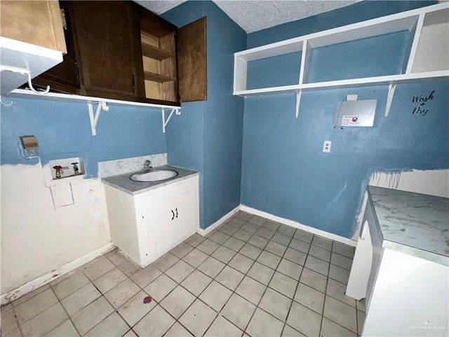 706 Clifford Drive, Weslaco, TX 78596