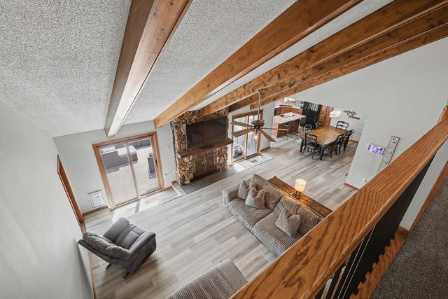 1207 Bruce Lane, Pella, IA 50219