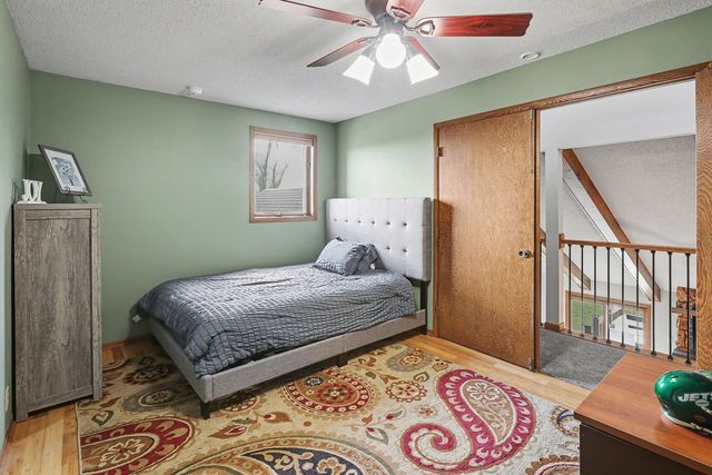 1207 Bruce Lane, Pella, IA 50219