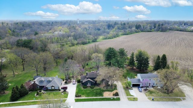 1207 Bruce Lane, Pella, IA 50219