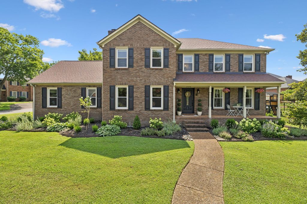 2648 Chatham Ct, Murfreesboro, TN 37129