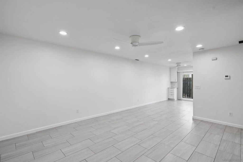 166 N 1st st 1, El Cajon, CA 92021