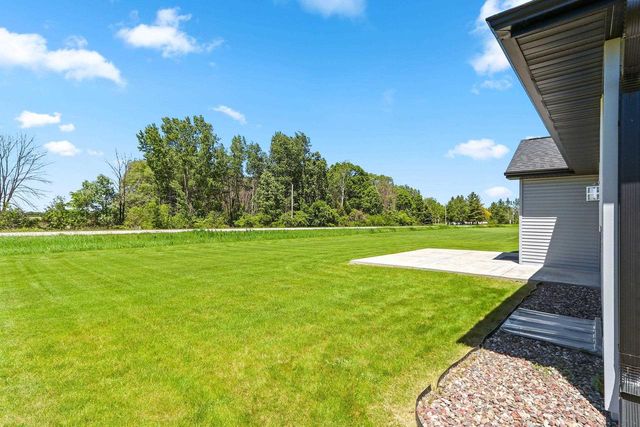 2174 POTTER DRIVE, De Pere, WI 54115