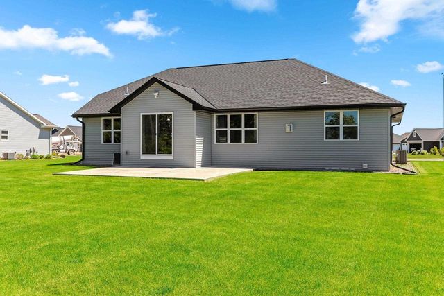 2174 POTTER DRIVE, De Pere, WI 54115