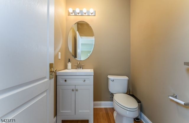 61 Albert Dr, Union Twp., NJ 08809
