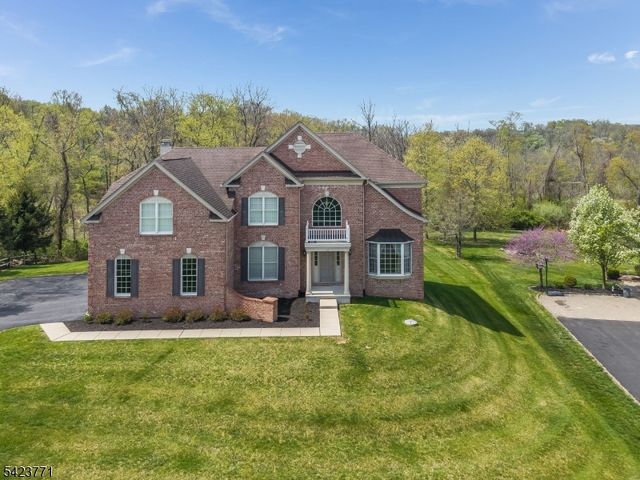 61 Albert Dr, Union Twp., NJ 08809