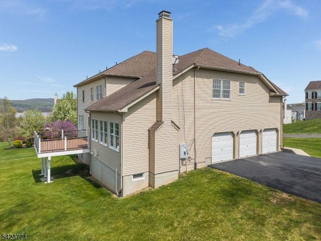 61 Albert Dr, Union Twp., NJ 08809