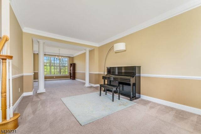 61 Albert Dr, Union Twp., NJ 08809