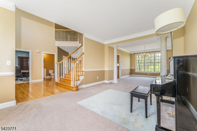 61 Albert Dr, Union Twp., NJ 08809