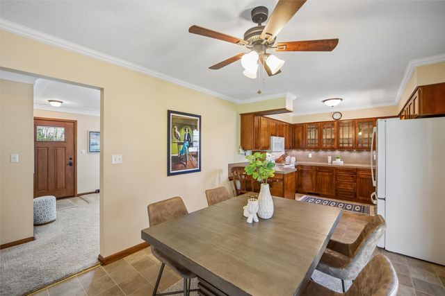 3404 70th Street, Urbandale, IA 50322