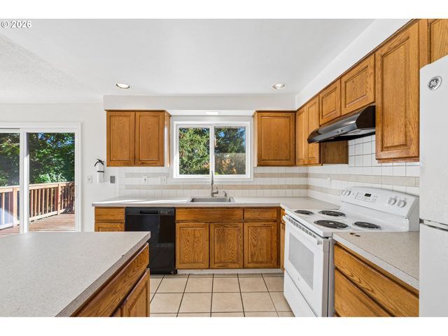 1126 Ne 176TH Ave, Portland, OR 97230