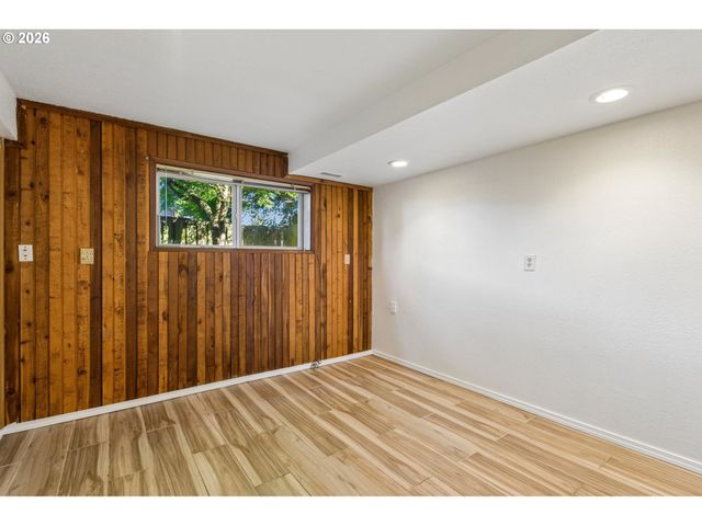 1126 Ne 176TH Ave, Portland, OR 97230