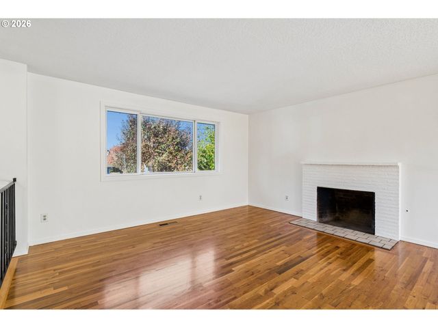 1126 Ne 176TH Ave, Portland, OR 97230