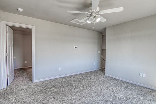 2109 Valley Hollow, Norman, OK 73071