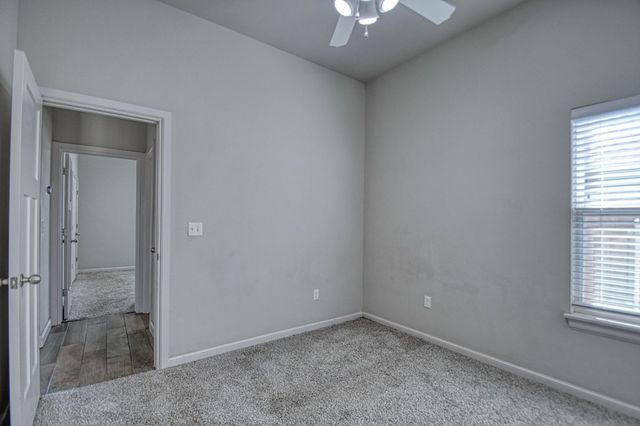 2109 Valley Hollow, Norman, OK 73071