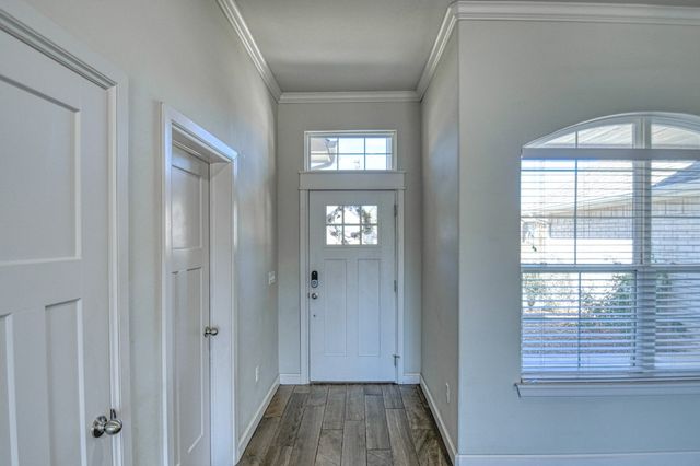 2109 Valley Hollow, Norman, OK 73071