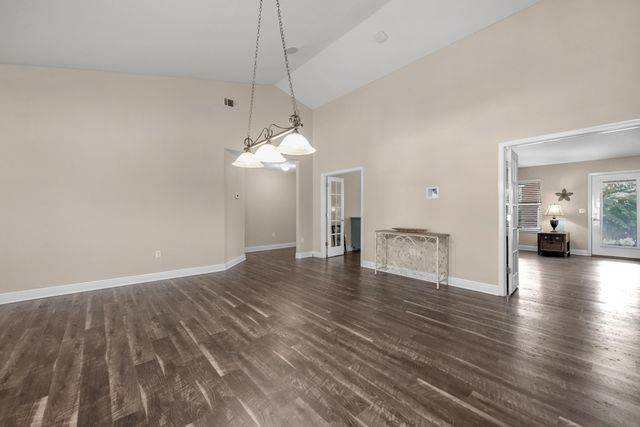 6052 Blair Circle, Gulf Breeze, FL 32563