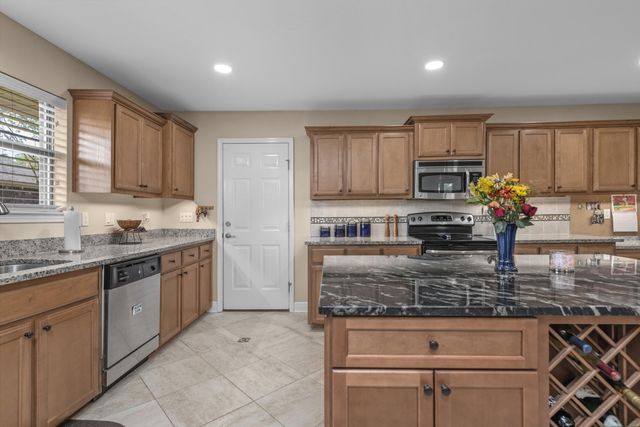 6052 Blair Circle, Gulf Breeze, FL 32563