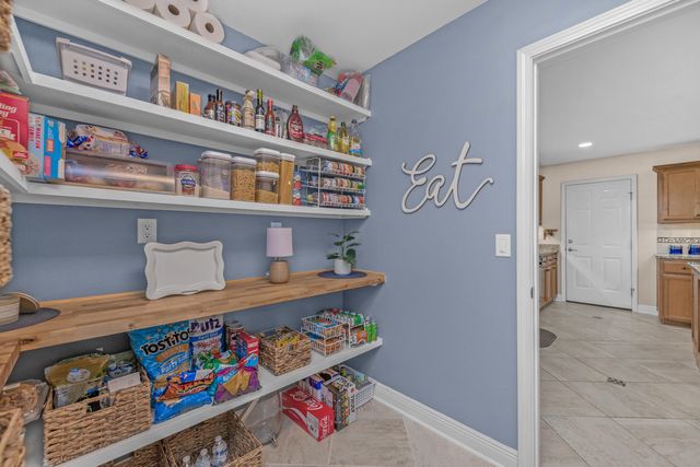 6052 Blair Circle, Gulf Breeze, FL 32563