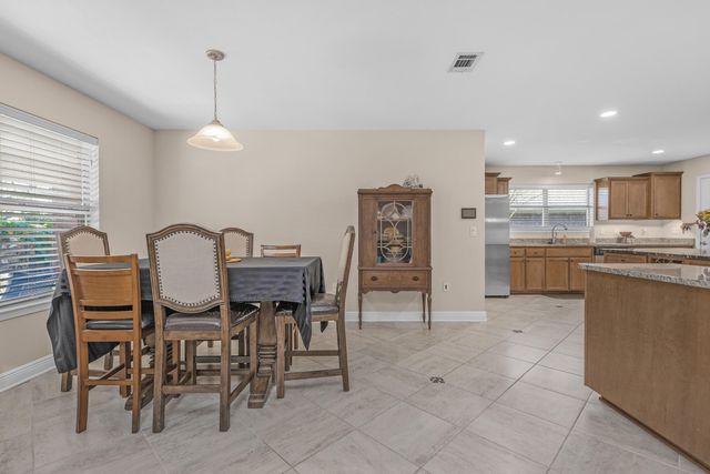6052 Blair Circle, Gulf Breeze, FL 32563