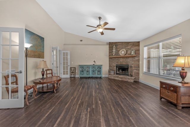6052 Blair Circle, Gulf Breeze, FL 32563