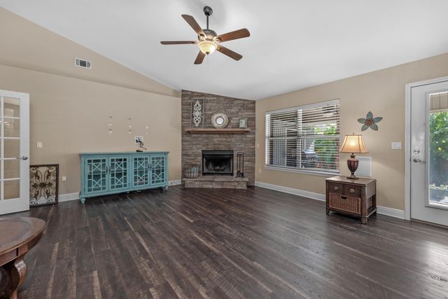 6052 Blair Circle, Gulf Breeze, FL 32563