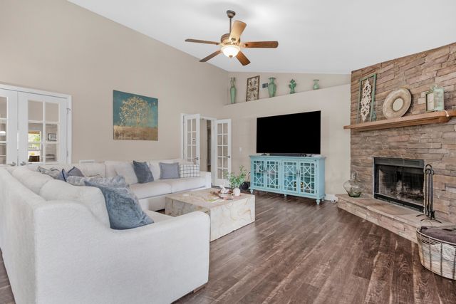 6052 Blair Circle, Gulf Breeze, FL 32563