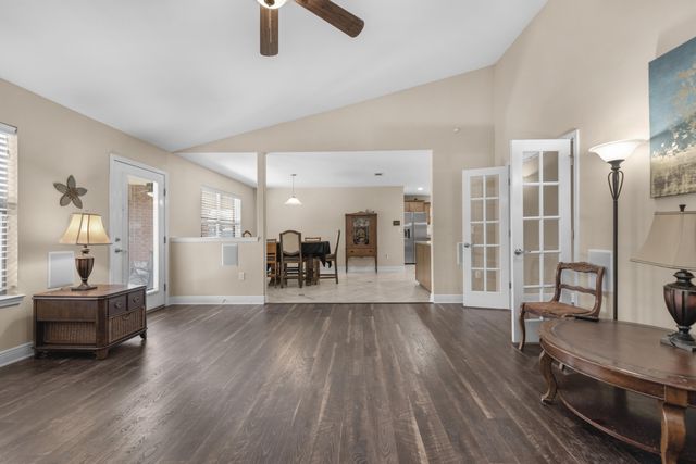 6052 Blair Circle, Gulf Breeze, FL 32563