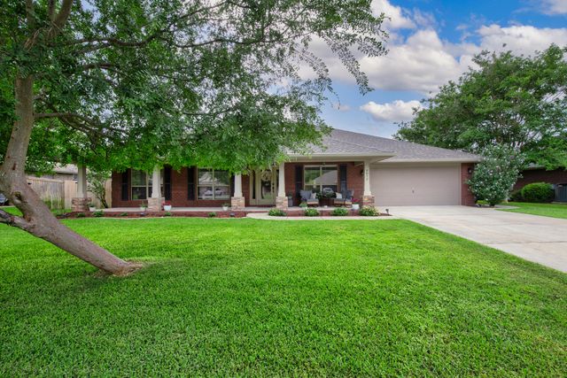6052 Blair Circle, Gulf Breeze, FL 32563