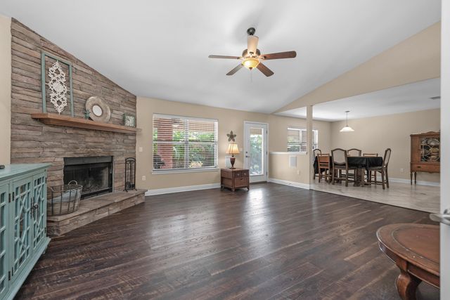 6052 Blair Circle, Gulf Breeze, FL 32563