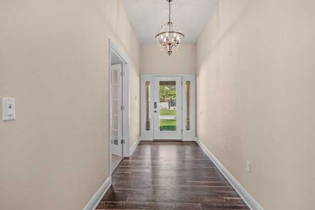 6052 Blair Circle, Gulf Breeze, FL 32563
