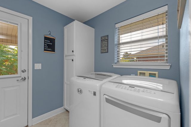 6052 Blair Circle, Gulf Breeze, FL 32563