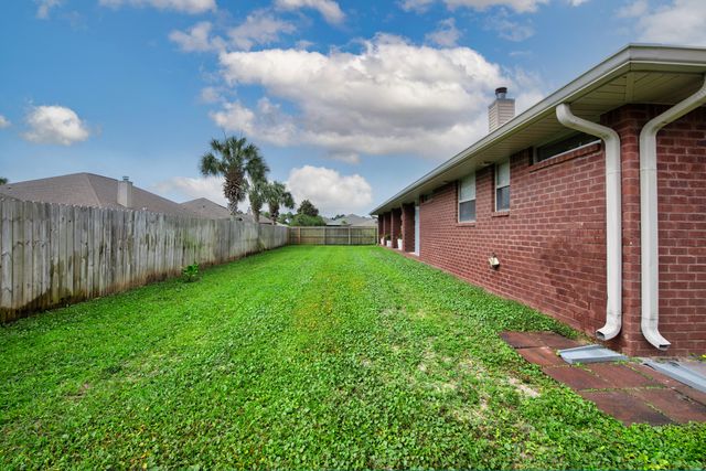 6052 Blair Circle, Gulf Breeze, FL 32563
