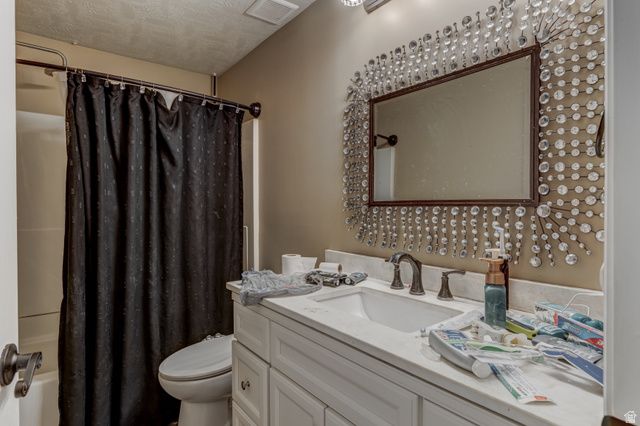 8842 N JEFFERSON DR, Eagle Mountain, UT 84005