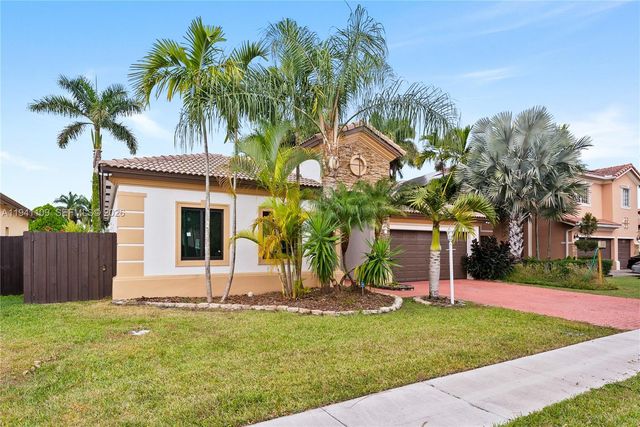 918 NE 36th Ave, Homestead, FL 33033