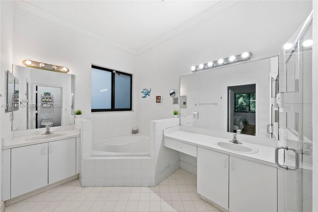 918 NE 36th Ave, Homestead, FL 33033