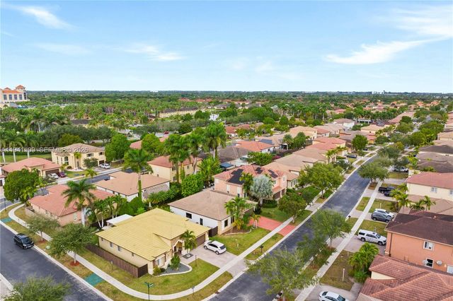 918 NE 36th Ave, Homestead, FL 33033