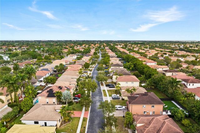 918 NE 36th Ave, Homestead, FL 33033