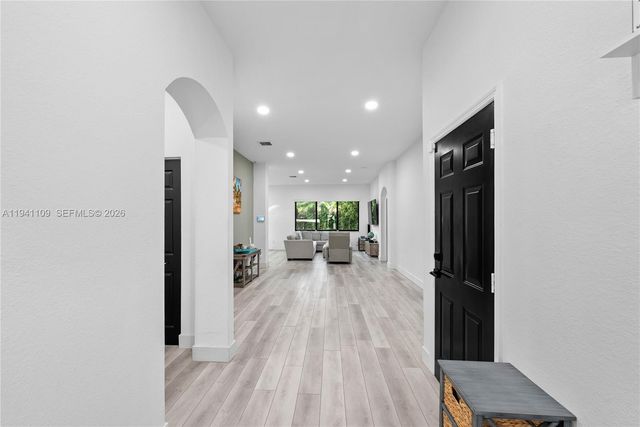 918 NE 36th Ave, Homestead, FL 33033