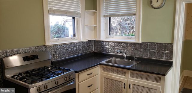 116 RENFREW AVE, Trenton, NJ 08618