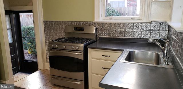 116 RENFREW AVE, Trenton, NJ 08618