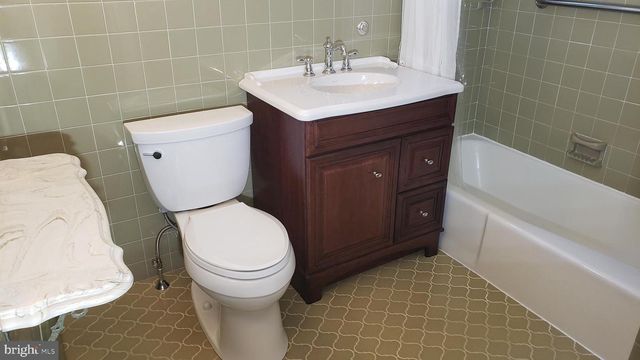 116 RENFREW AVE, Trenton, NJ 08618