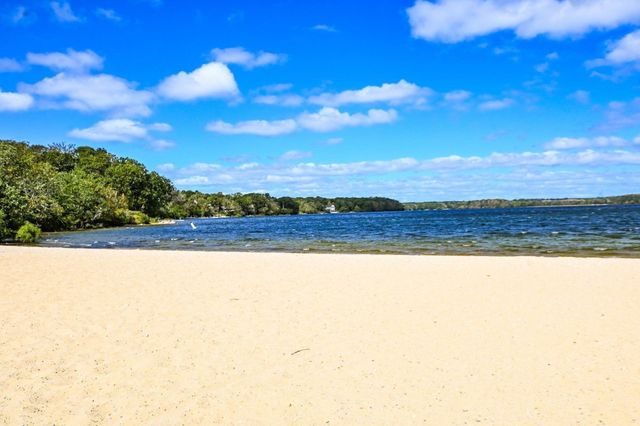 84 Lakewood Dr, Mashpee, MA 02649