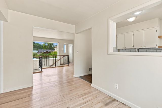 1203 S Walnut St, Spokane, WA 99204