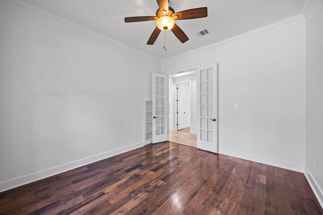 206 Lido ST, Lakeway, TX 78734